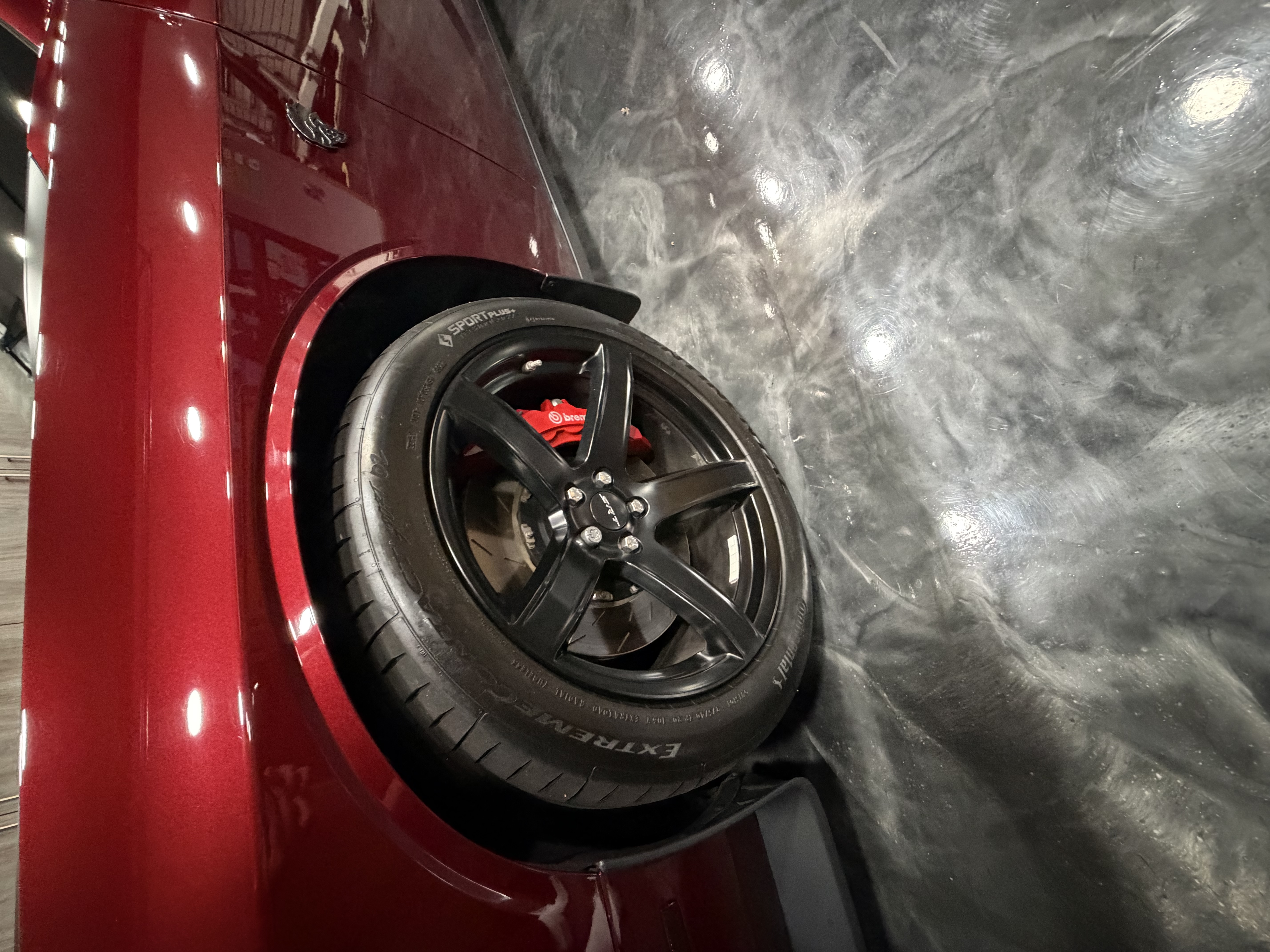 Used 2018 Dodge Challenger SRT Hellcat RWD image 4