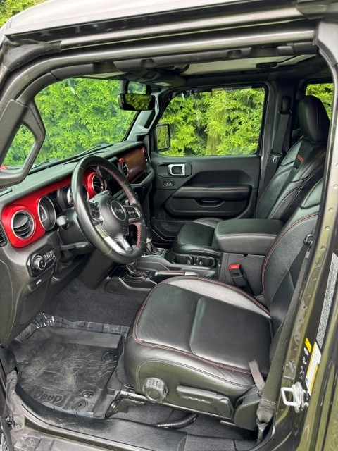 Used 2020 Jeep Gladiator Rubicon AWD/4WD image 9