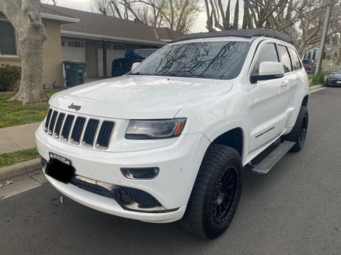 Used 2015 Jeep Grand Cherokee High Altitude image 2