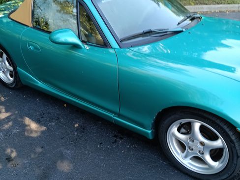 Used 2000 MAZDA MX-5 Miata LS image 14