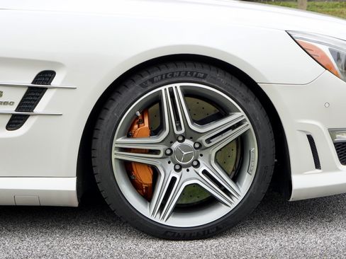 Used 2013 Mercedes-Benz SL 63 AMG image 28