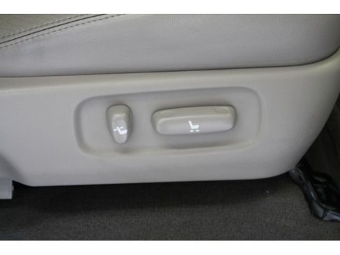 Used 2006 Toyota Sequoia Limited image 23