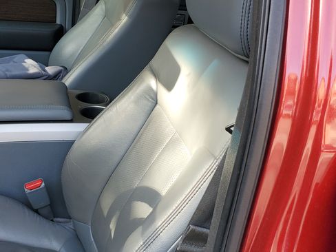 Used 2014 Ford F150 Lariat w/ Lariat Chrome Package AWD/4WD image 14