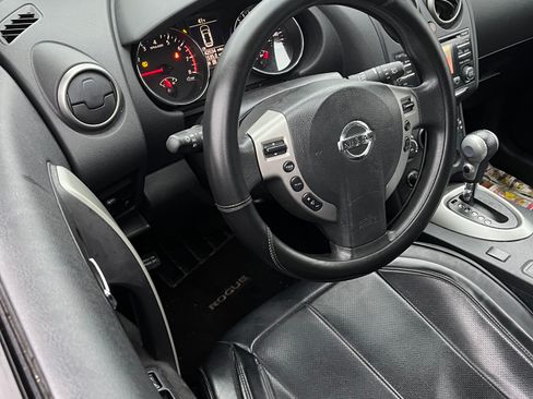 Used 2012 Nissan Rogue S w/ Special Edition Pkg AWD/4WD image 4