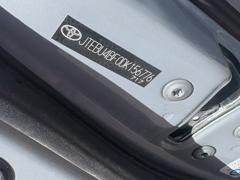 Used 2013 Toyota FJ Cruiser 4WD w/ Trail Teams Special Edition image 17