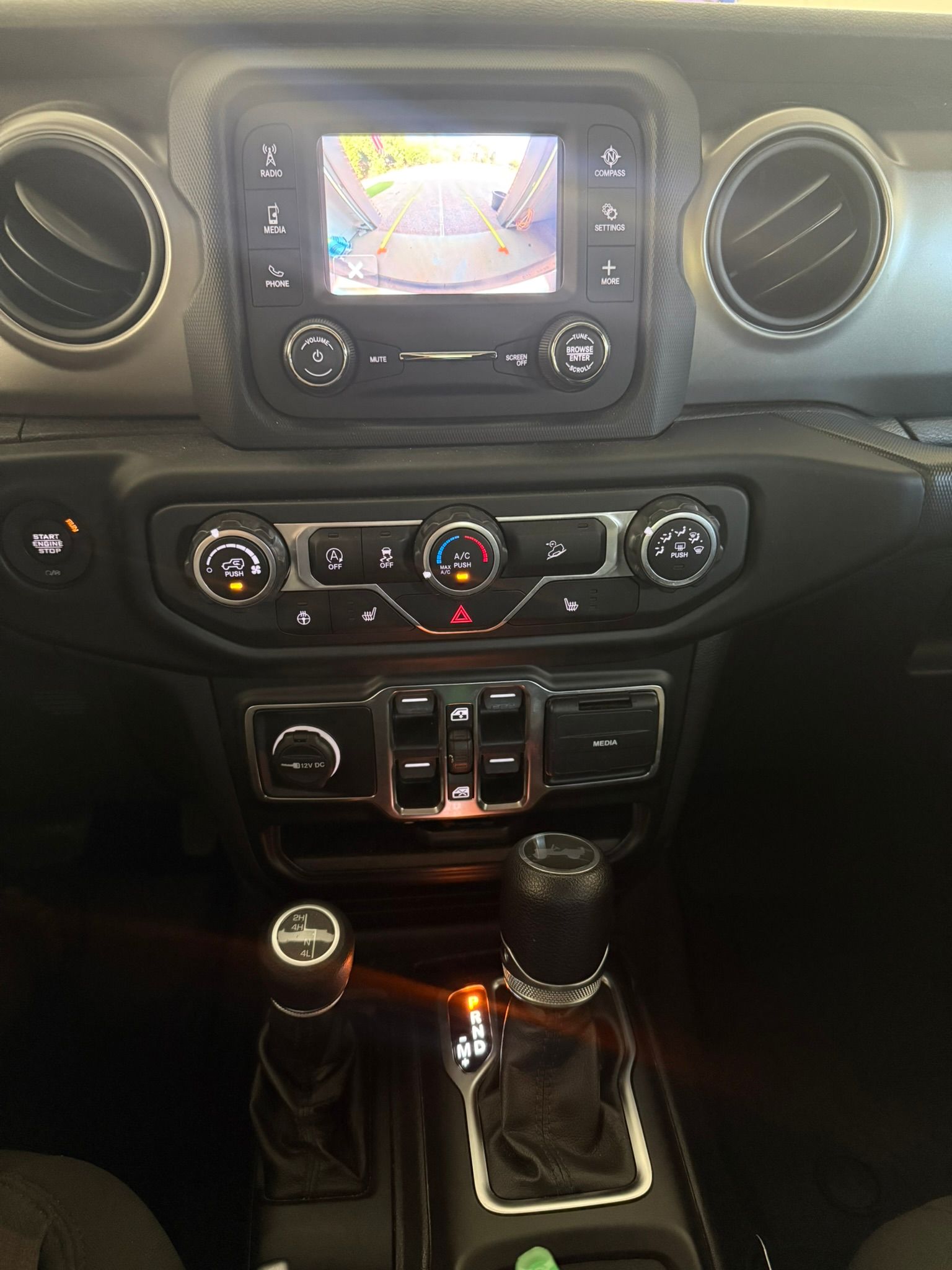 Used 2020 Jeep Wrangler Unlimited Sport S AWD/4WD image 14