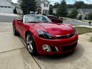 Used 2008 Saturn Sky Red Line RWD image 1