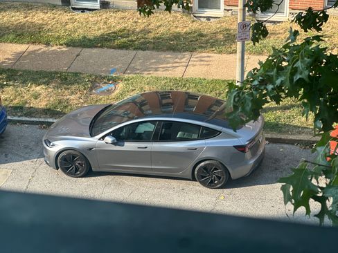 Used 2024 Tesla Model 3 Performance image 1