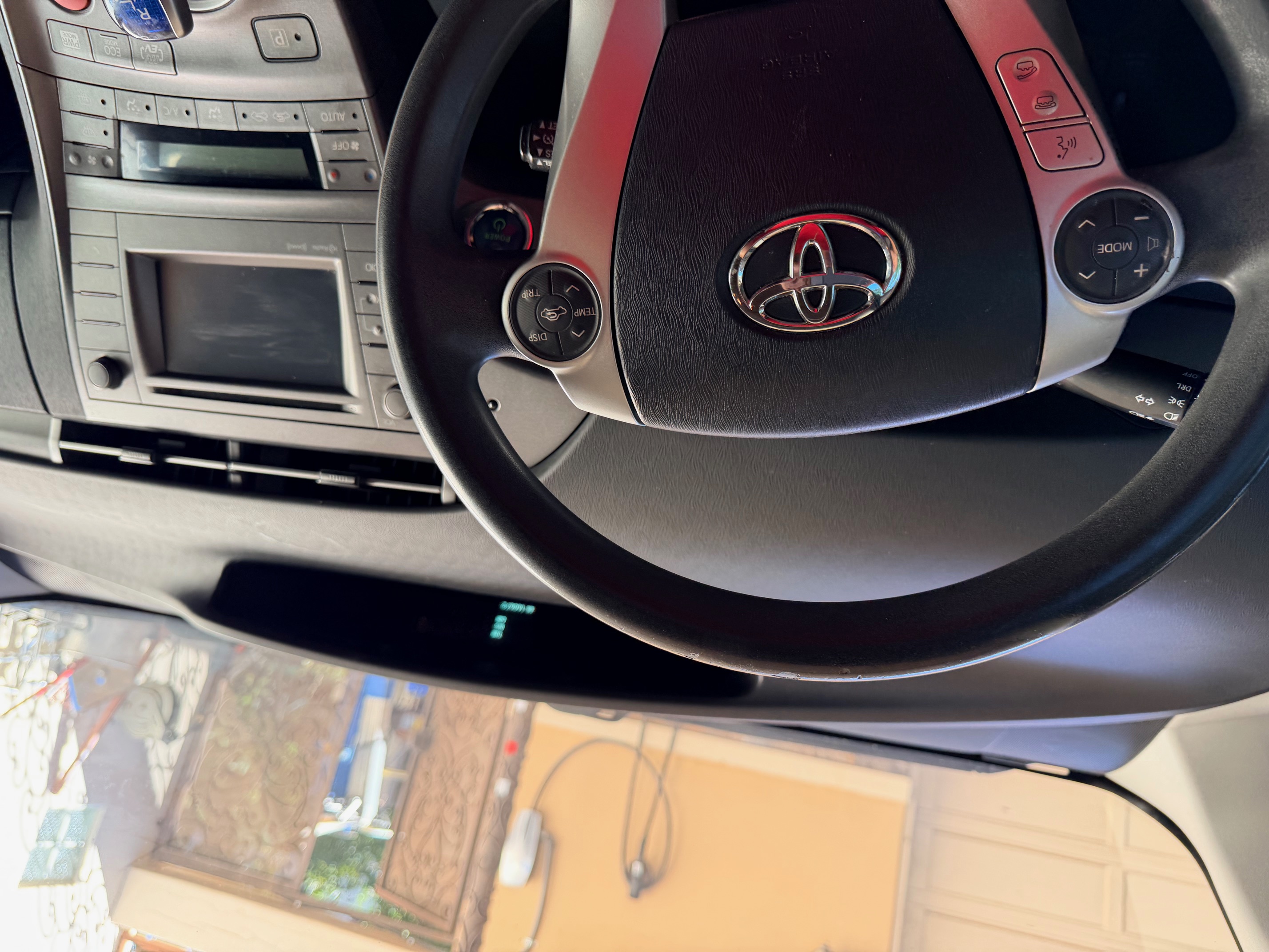 Used 2014 Toyota Prius Prime Plug-In Hybrid FWD image 6