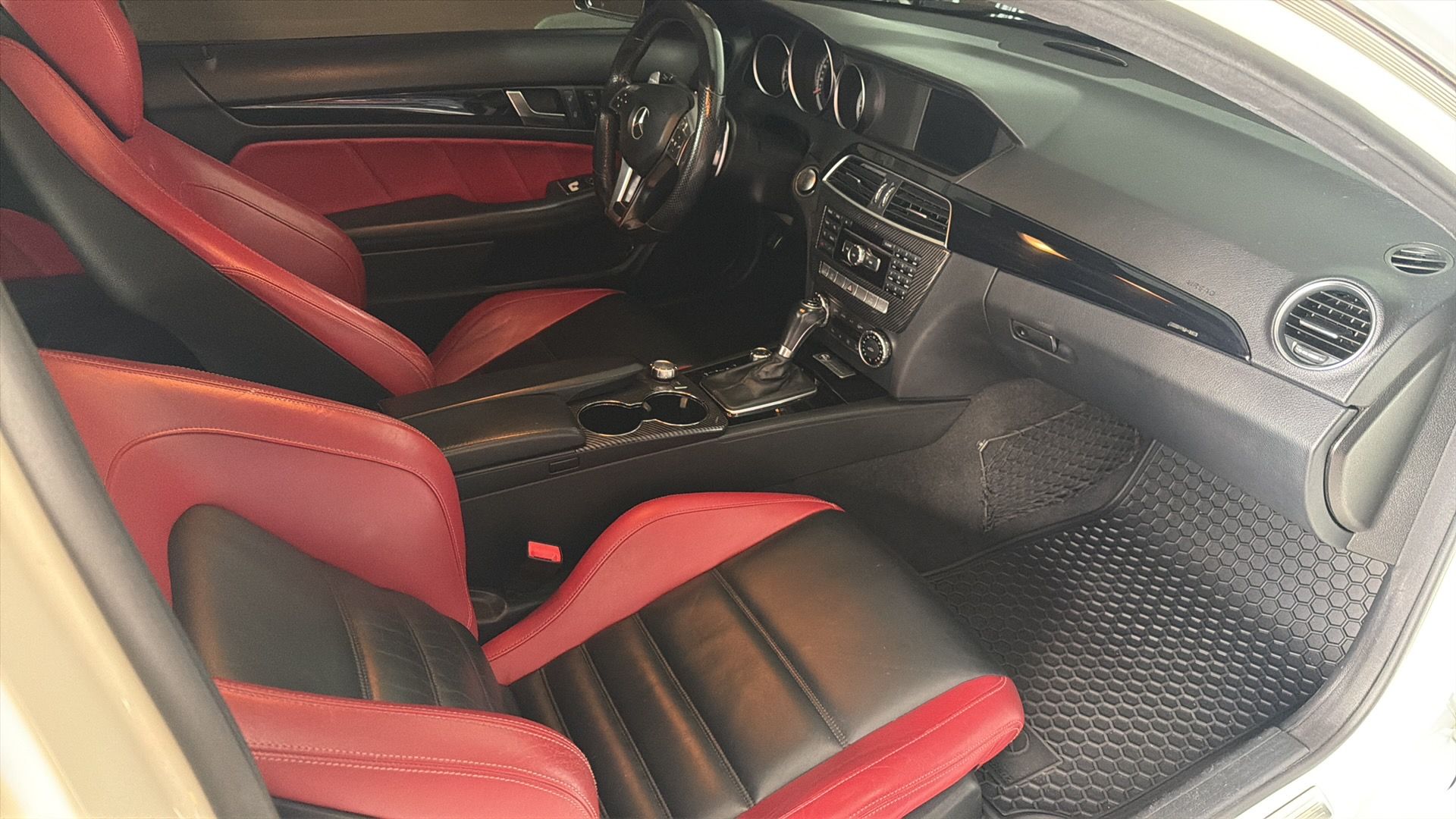Used 2012 Mercedes-Benz C 63 AMG Coupe image 12