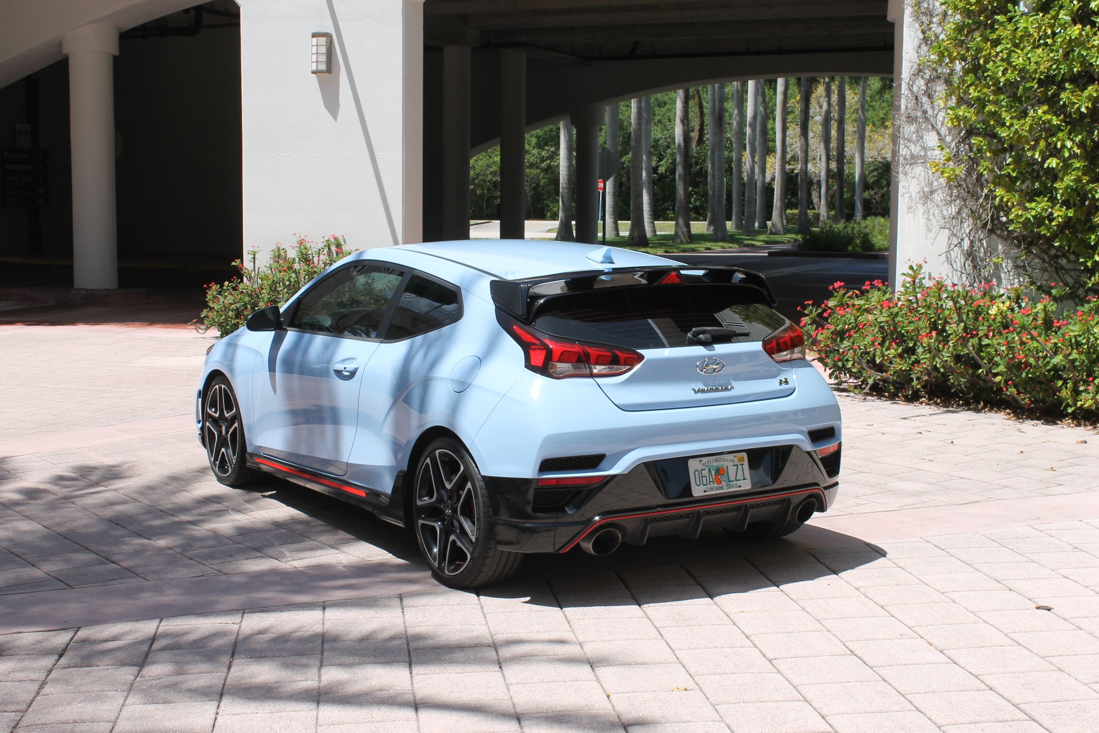 Used 2022 Hyundai Veloster N FWD image 12