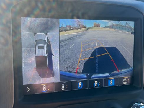 Used 2021 GMC Sierra 1500 Denali w/ Denali Ultimate Package image 13