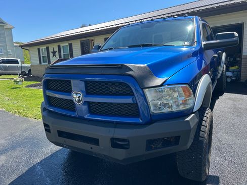 Used 2017 RAM 2500 Tradesman w/ Snow Chief Group AWD/4WD image 2