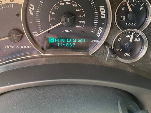 Used 2002 Cadillac Escalade AWD image 15