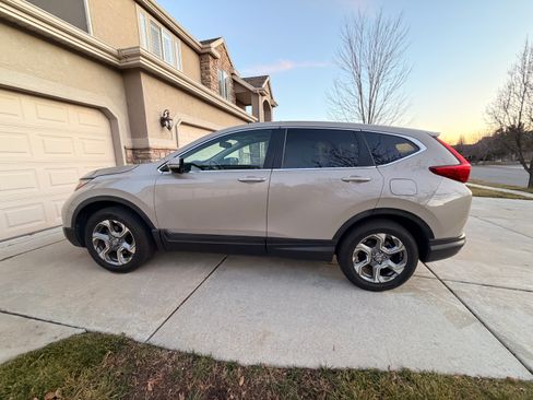 Used 2018 Honda CR-V EX-L image 2
