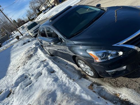 Used 2014 Nissan Altima 2.5 SL w/ Moonroof Package image 14
