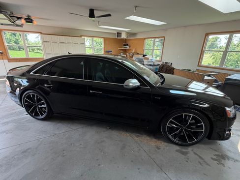 Used 2016 Audi S8 Plus AWD/4WD image 1