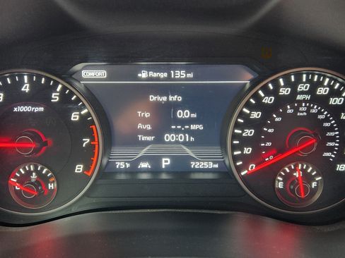 Used 2019 Kia Stinger GT1 image 17