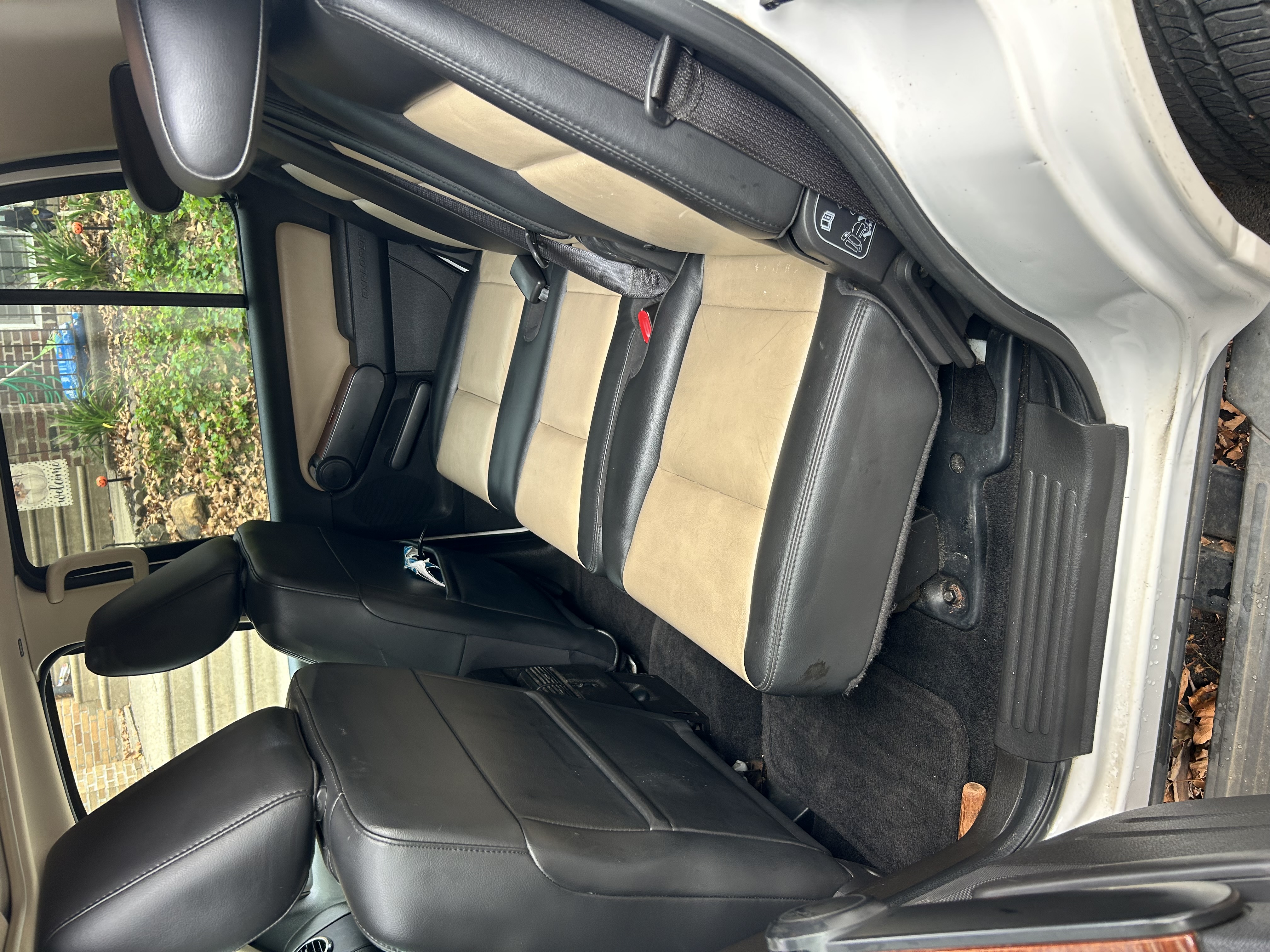 Used 2010 Ford Explorer Eddie Bauer AWD/4WD image 11