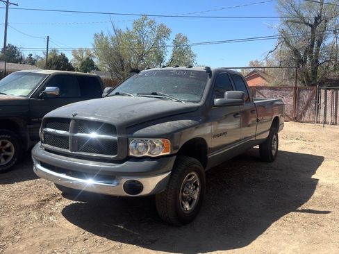 Used 2004 Dodge Ram 2500 Truck SLT w/ Trailer Tow Group image 2