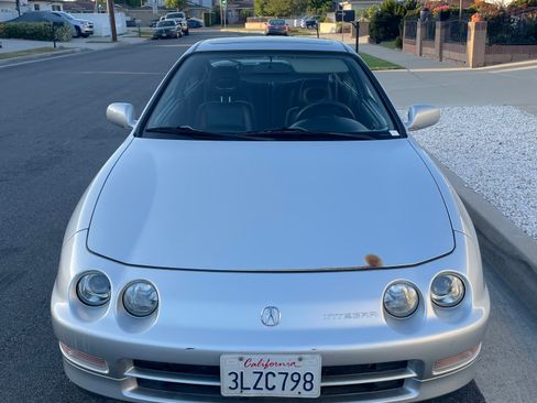 Used 1995 Acura Integra LS FWD image 6