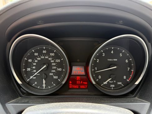Used 2009 BMW Z4 sDrive30i RWD image 5