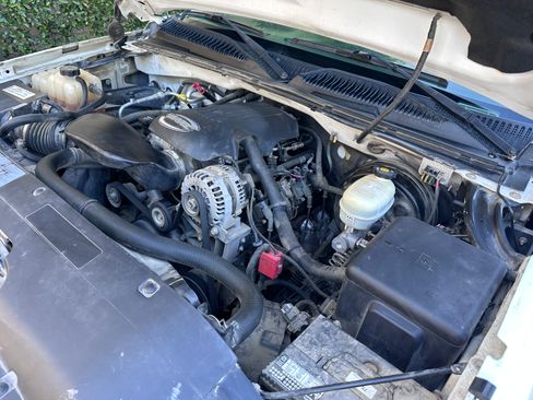 Used 2007 Chevrolet Silverado 1500 W/T image 6