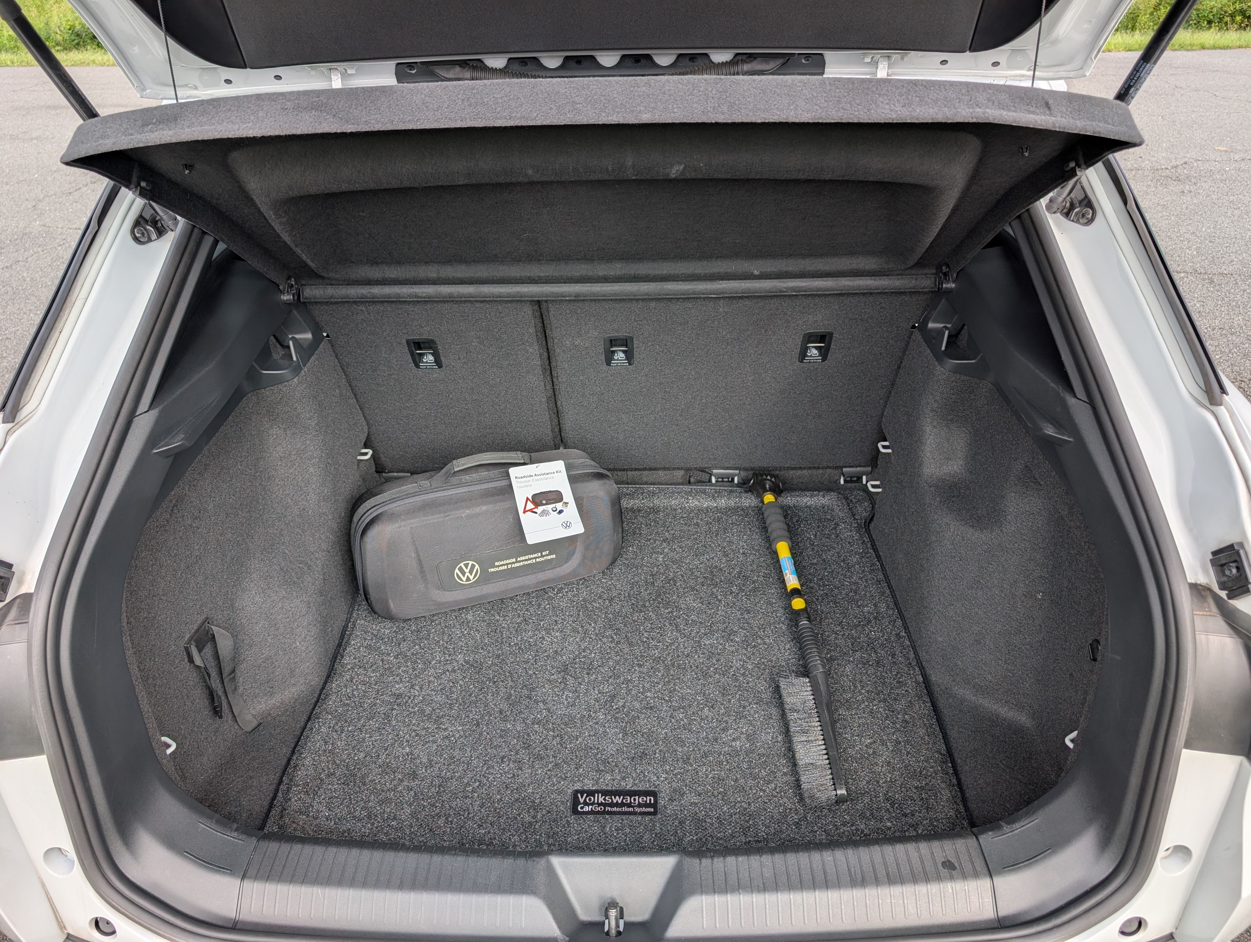 Used 2022 Volkswagen ID.4 Pro RWD image 15