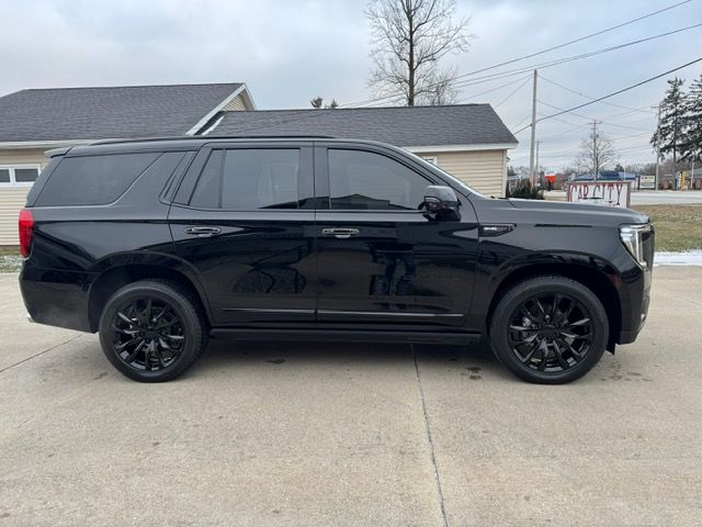 Used 2021 GMC Yukon Denali w/ Denali Premium Package AWD/4WD image 5
