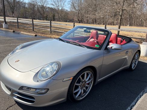 Used 2008 Porsche 911 Carrera S image 9