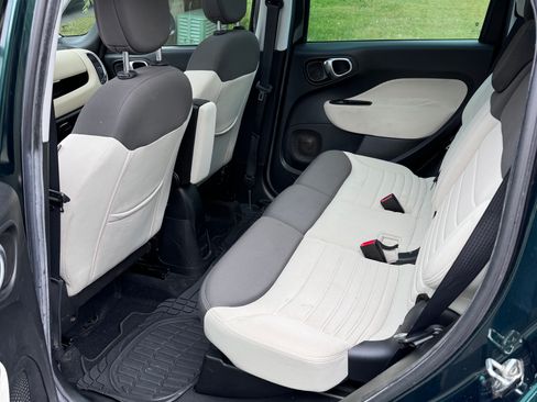 Used 2014 FIAT 500L Easy image 10