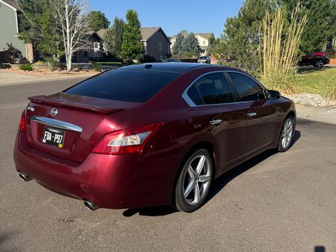 Used 2011 Nissan Maxima 3.5 SV w/ Premium Pkg FWD image 2