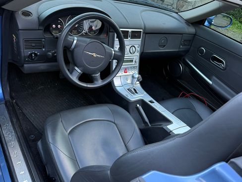 Used 2005 Chrysler Crossfire Limited image 12