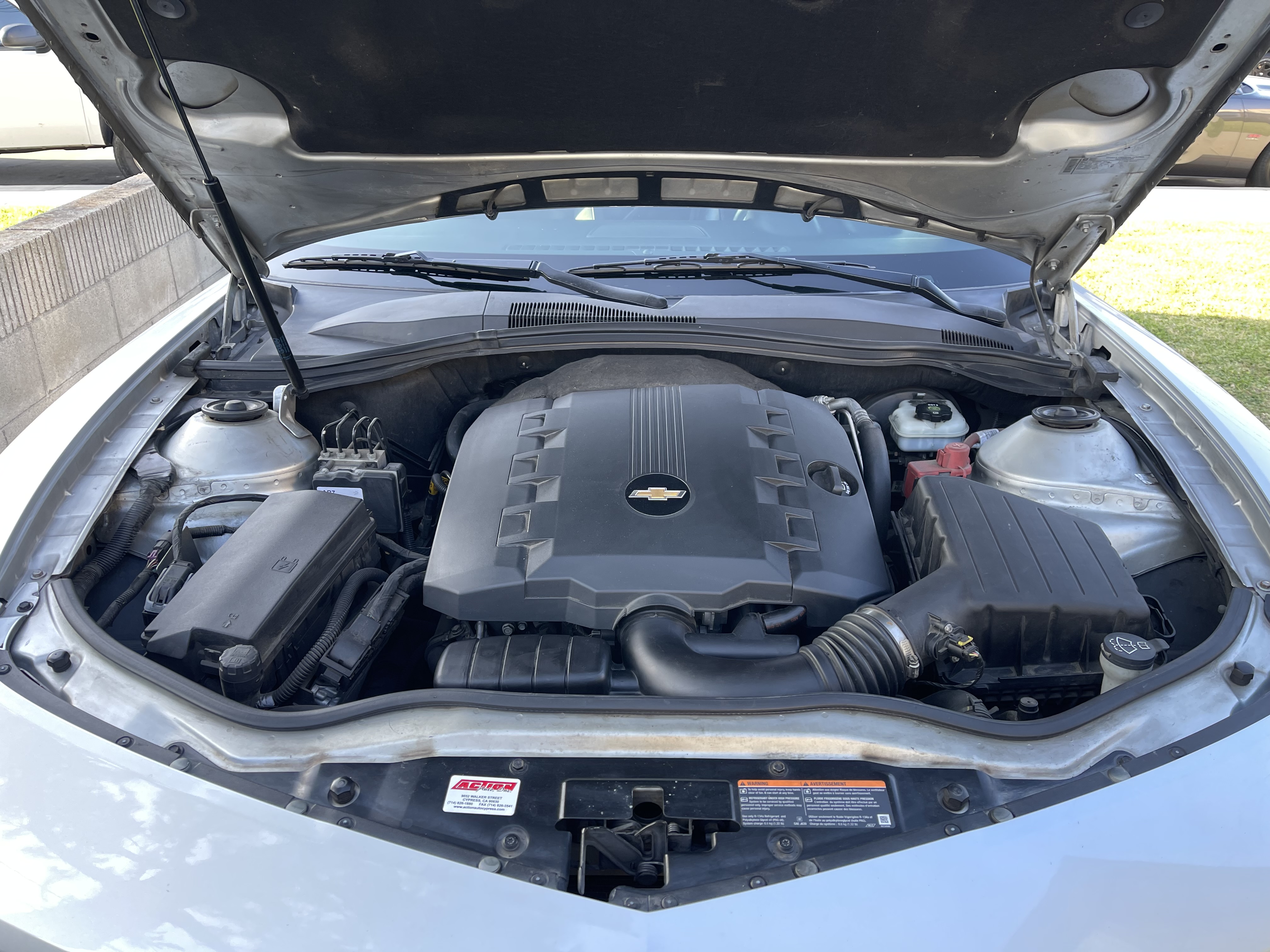 Used 2010 Chevrolet Camaro LT w/ LPO, Ground Effects Package RWD image 12