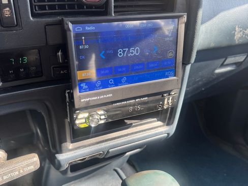 Used 1994 Toyota 4Runner SR5 image 9