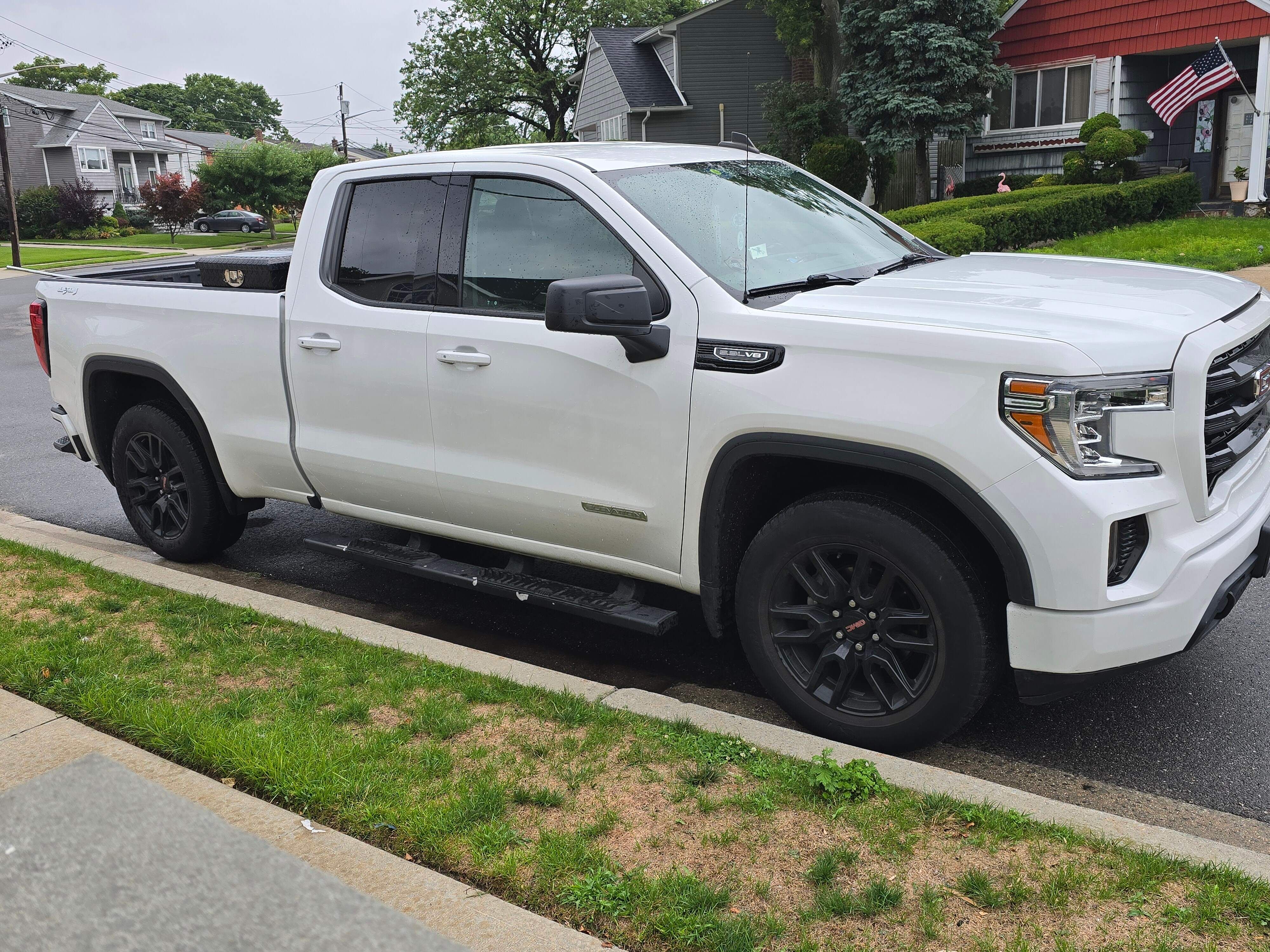 Used 2021 GMC Sierra 1500 Elevation AWD/4WD image 4