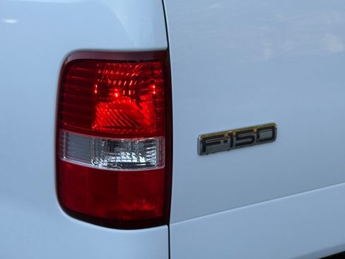 Used 2008 Ford F150 STX image 10