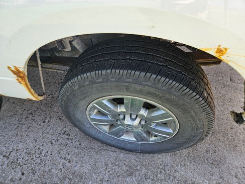 Used 2012 Ford F150 XLT w/ XLT Chrome Pkg AWD/4WD image 25