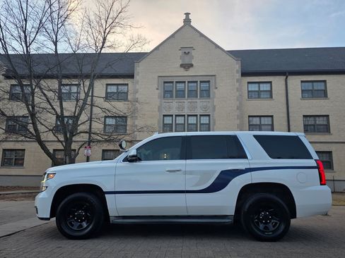 Used 2016 Chevrolet Tahoe Commercial Sport Utility 4D image 2
