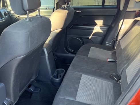 Used 2012 Jeep Compass Latitude image 9