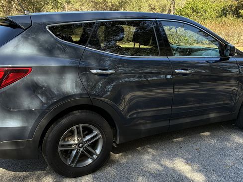 Used 2018 Hyundai Santa Fe Sport image 5