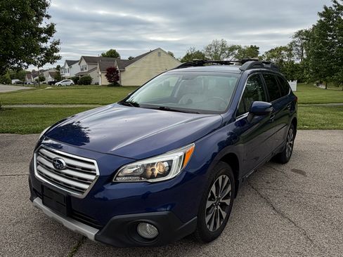 Used 2015 Subaru Outback 2.5i Limited AWD/4WD image 5