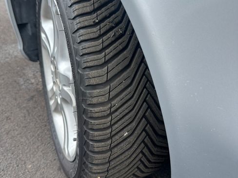 Used 2006 Mercedes-Benz E 350 Sedan image 5