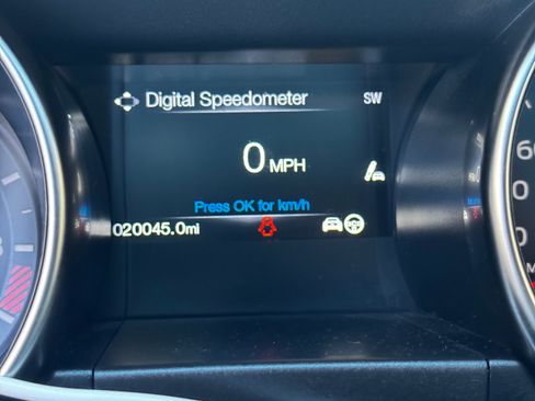 Used 2017 Ford Mustang Shelby GT350 image 11