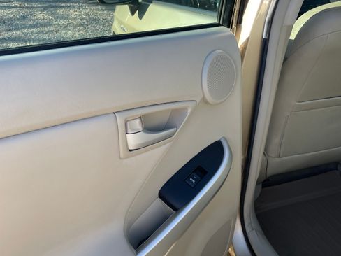 Used 2010 Toyota Prius Five image 21