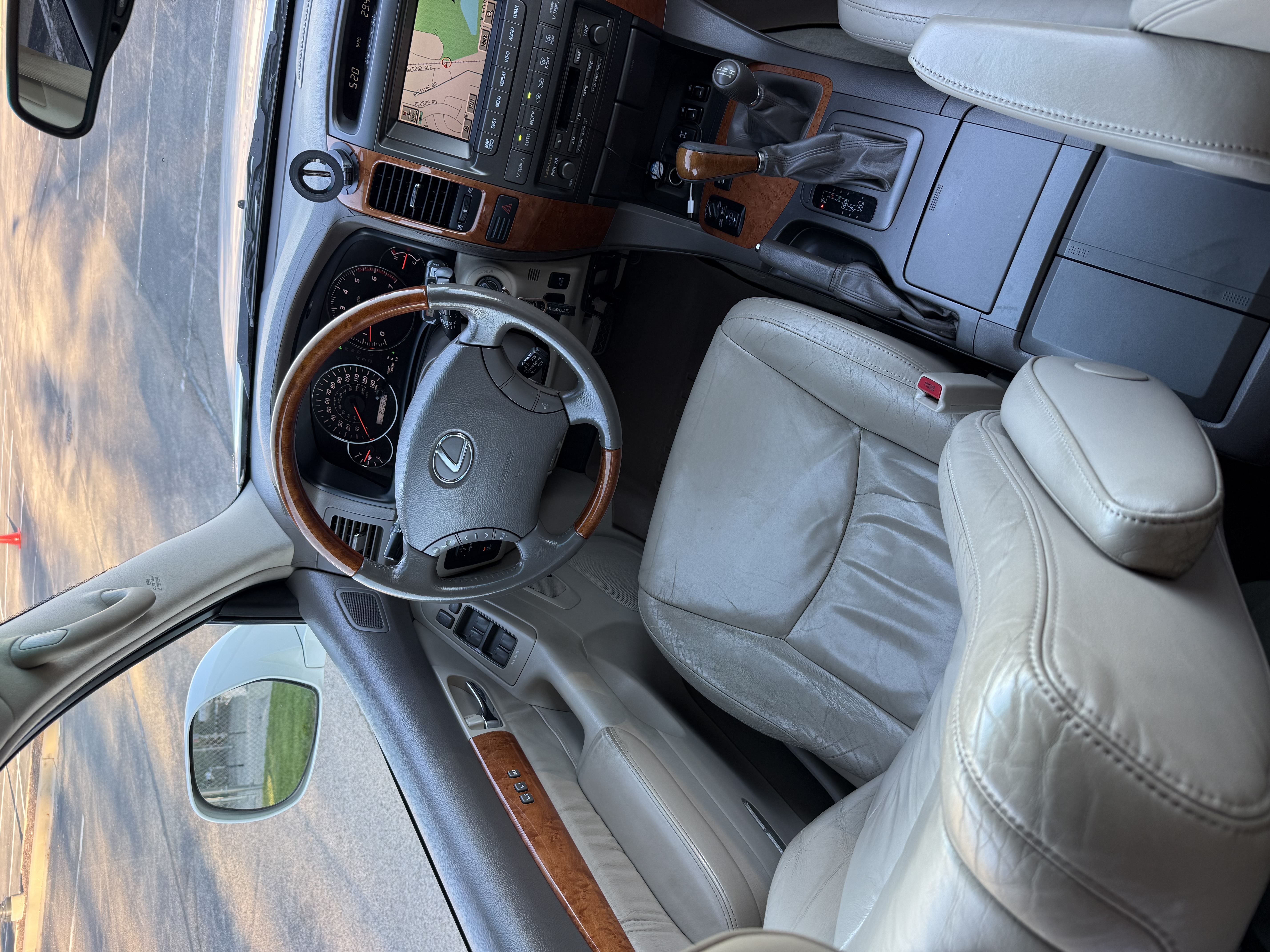 Used 2004 Lexus GX 470 AWD/4WD image 15