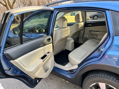 Used 2014 Subaru Crosstrek Touring w/ Popular Package #2 image 5