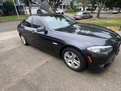 Used 2011 BMW 528i Sedan