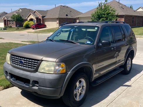 Used 2004 Ford Explorer Sport XLS AWD/4WD image 1