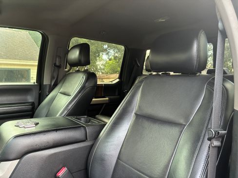 Used 2015 Ford F150 Lariat AWD/4WD image 16